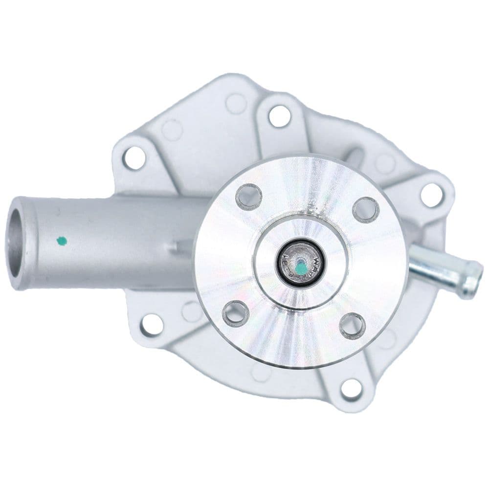 มุมมองเฉียงของ ปั๊มน้ำ สำหรับ Kubota OEM 15534-73030