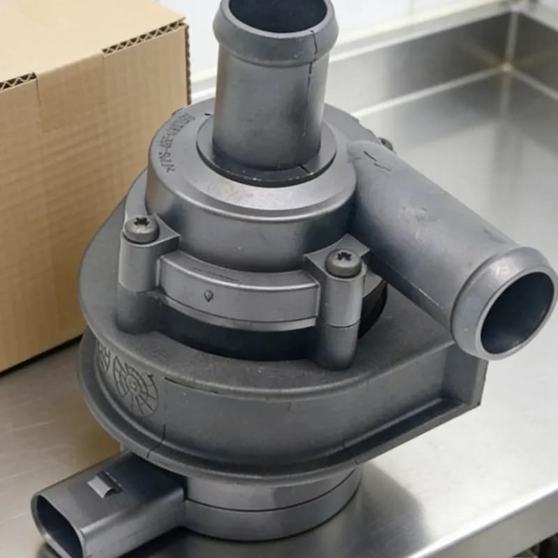 مضخة مياه مساعدة 7H0965561